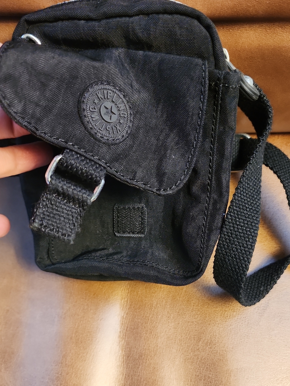 Kipling Crossbody - Picture 3 of 8